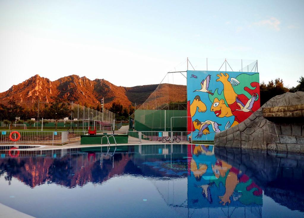 Camping Iratxe Ciudad De Vacaciones Ayegui Buitenkant foto
