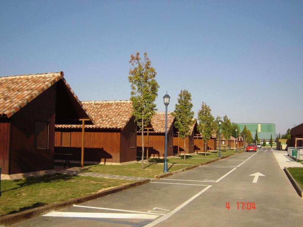 Camping Iratxe Ciudad De Vacaciones Ayegui Buitenkant foto
